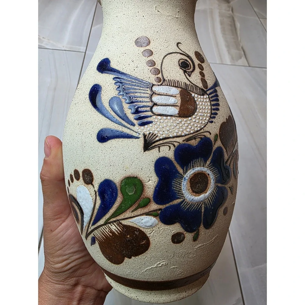 Vintage Tonala Mexican Pottery Vase Hand Painted Bird Floral Scalloped‎ 9.25